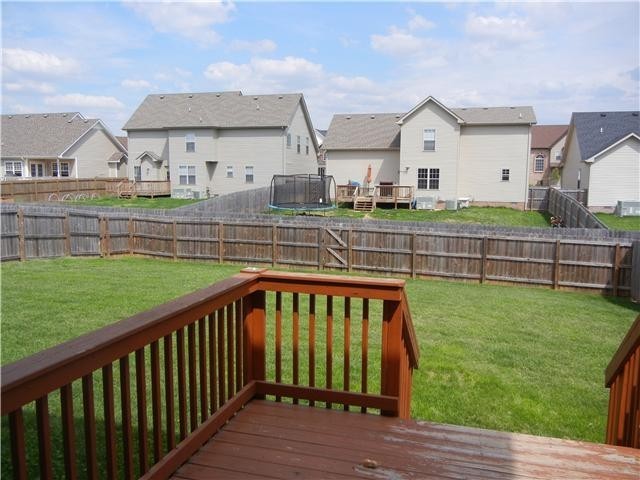 1252 Chinook Circle Clarksville TN 37042