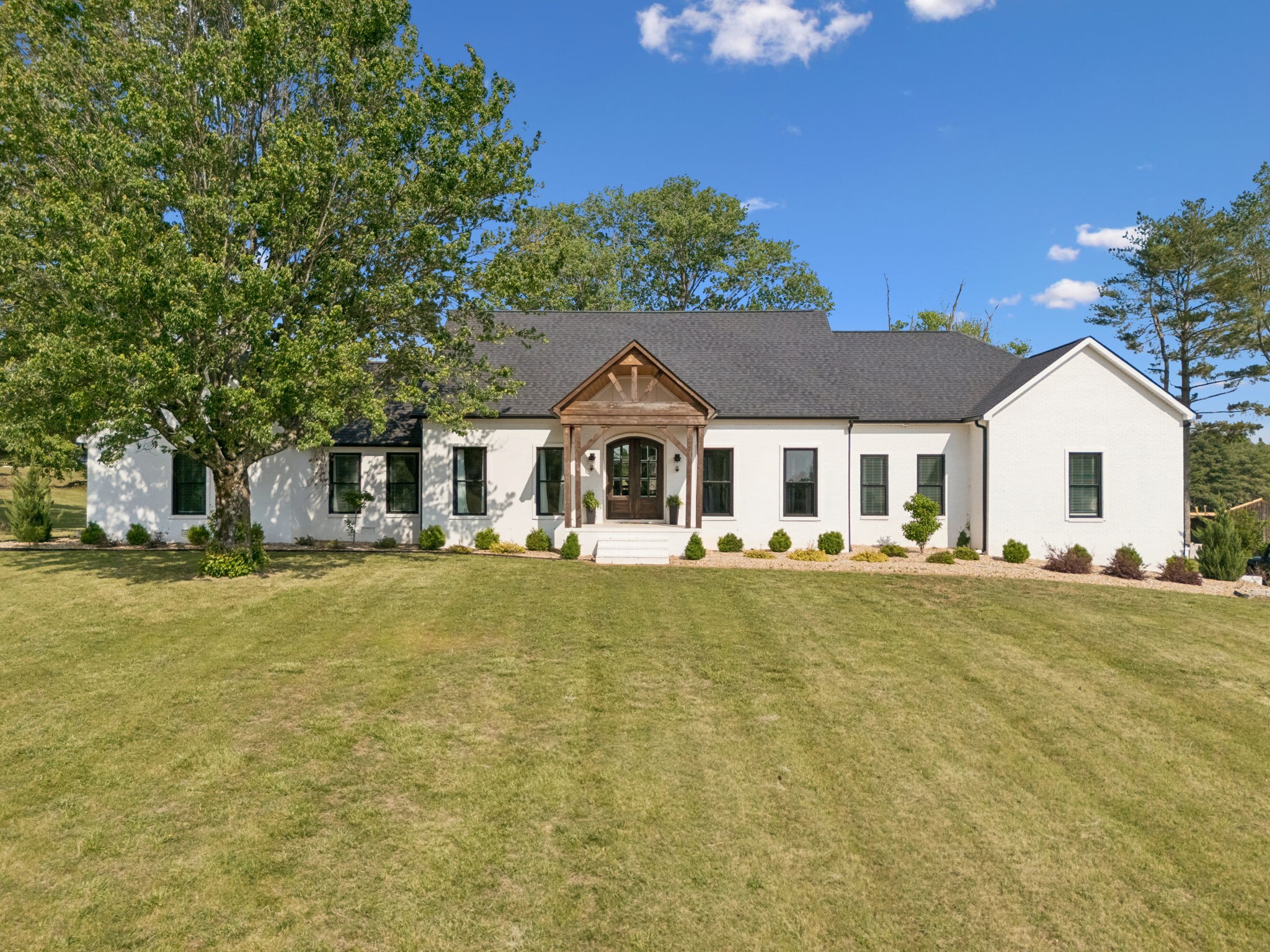418 Rutherford Lane Columbia TN 38401