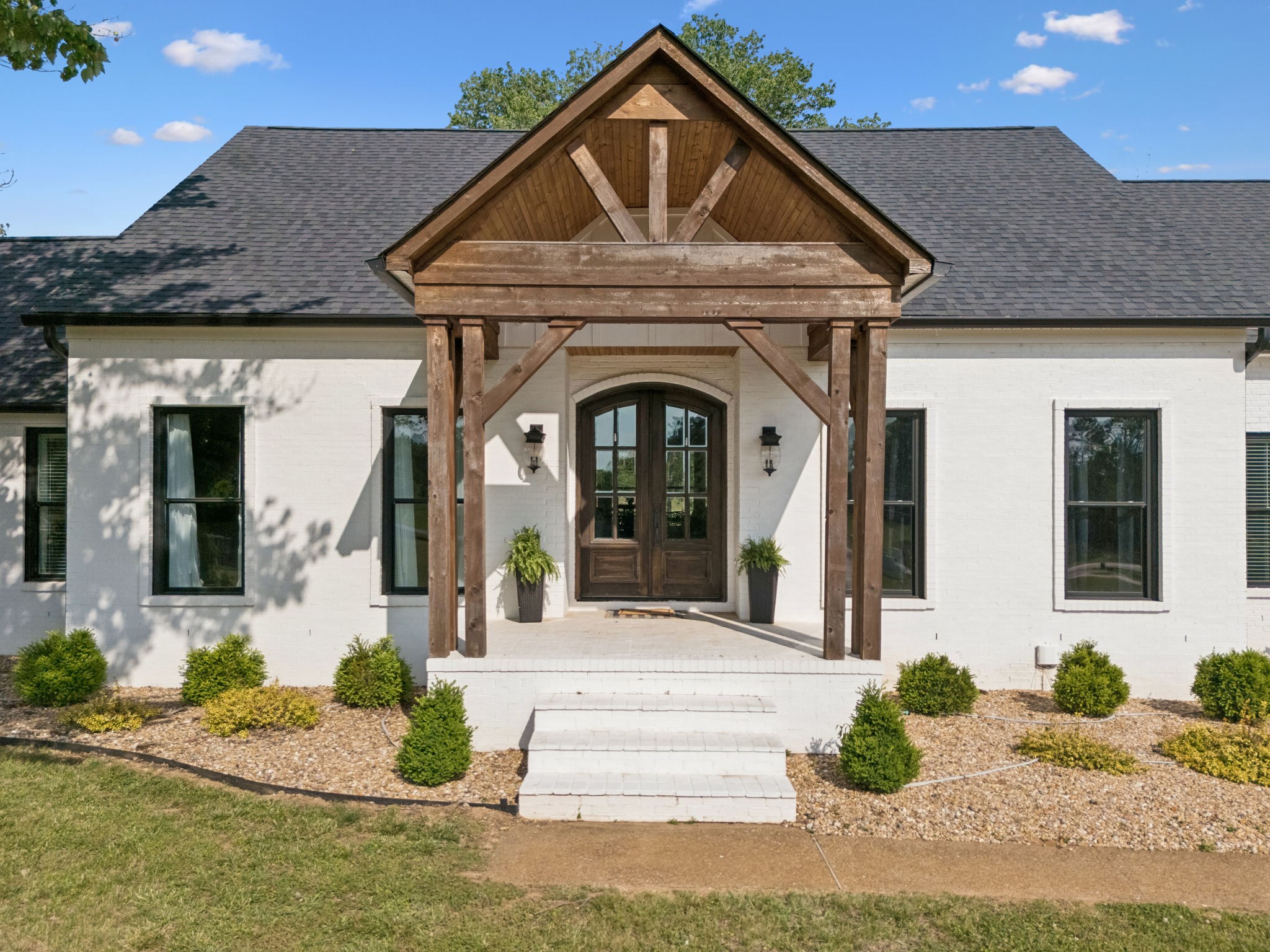 418 Rutherford Lane Columbia TN 38401