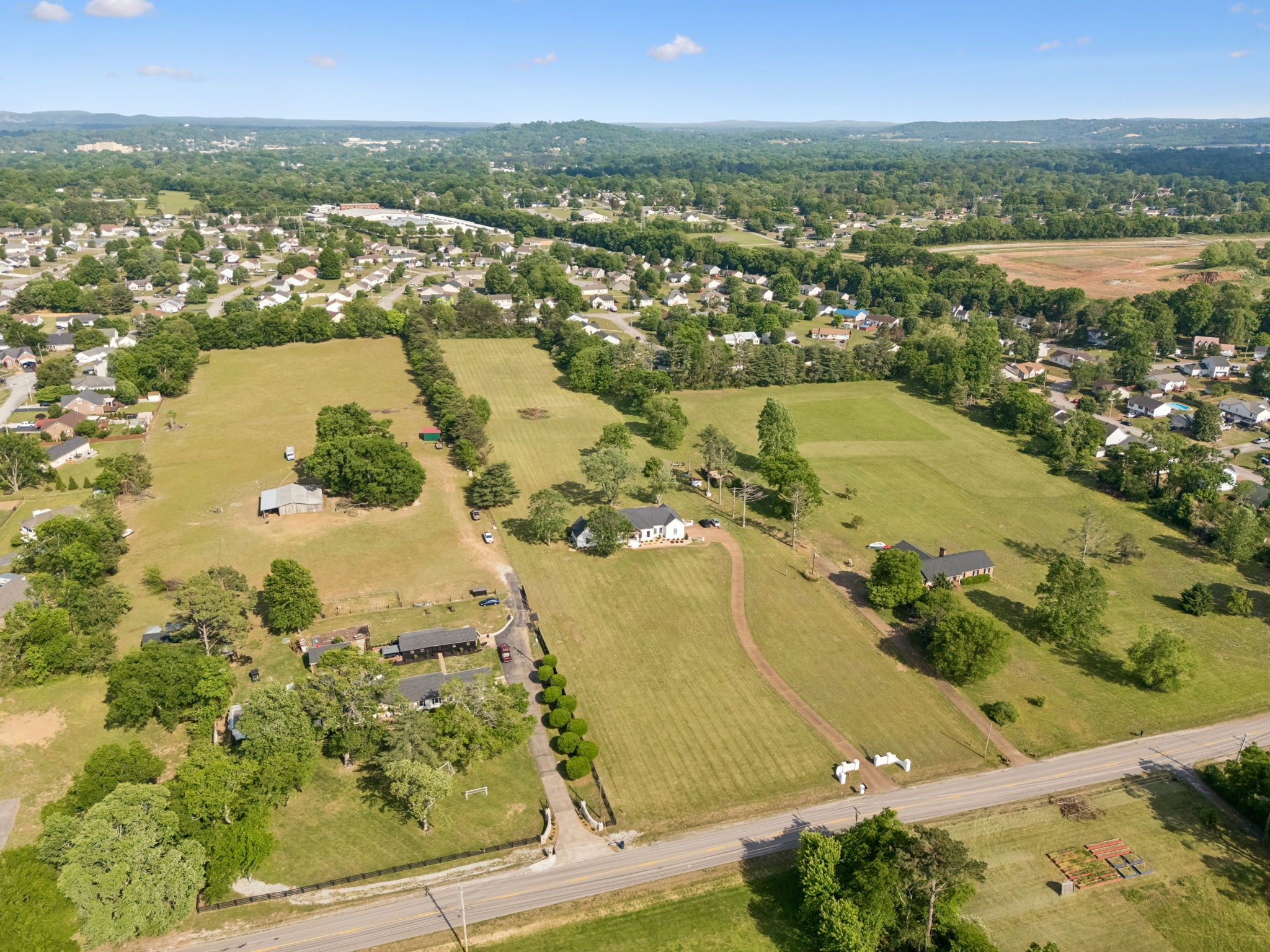 418 Rutherford Lane Columbia TN 38401
