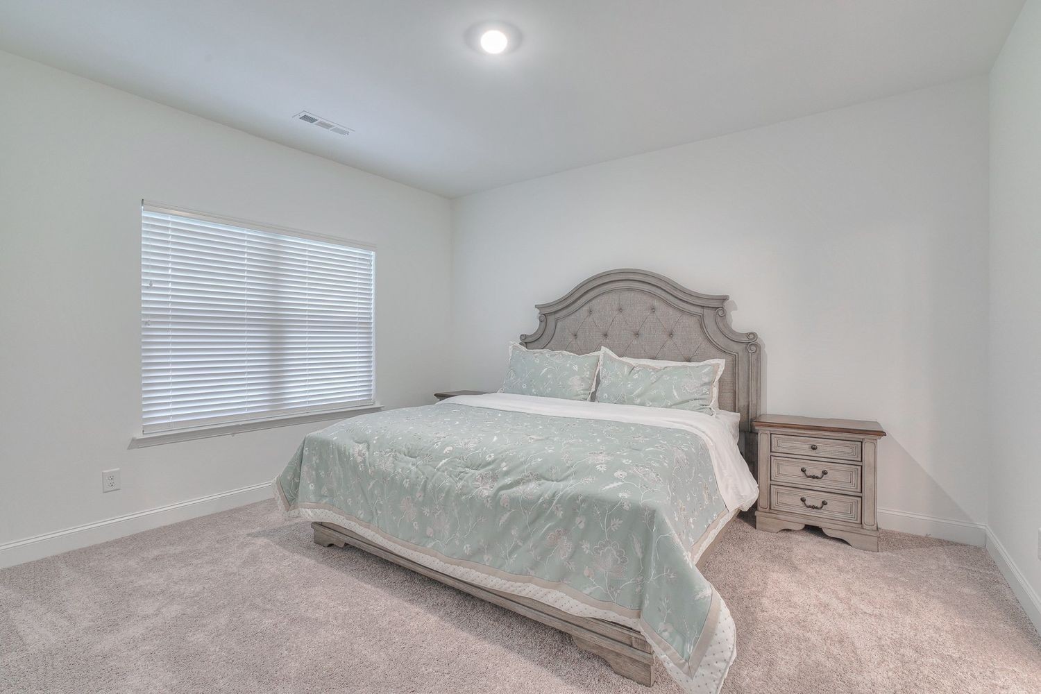 2303 Laurelstone Drive Murfreesboro TN 37130