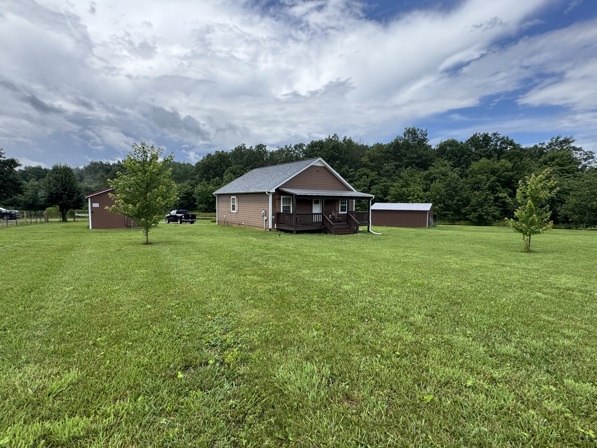 352 Mountain Lake Road Altamont TN 37301