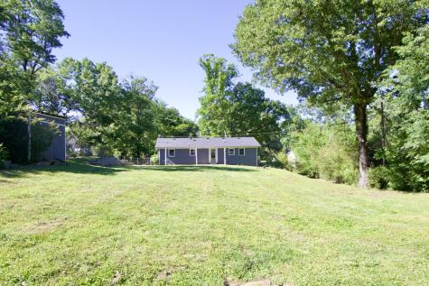 10135 W Oak Drive Bon Aqua TN 37025