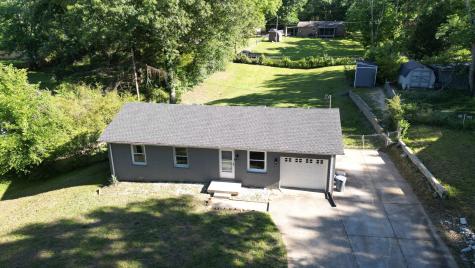 10135 W Oak Drive Bon Aqua TN 37025