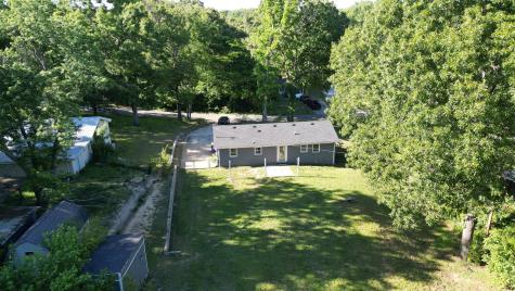 10135 W Oak Drive Bon Aqua TN 37025