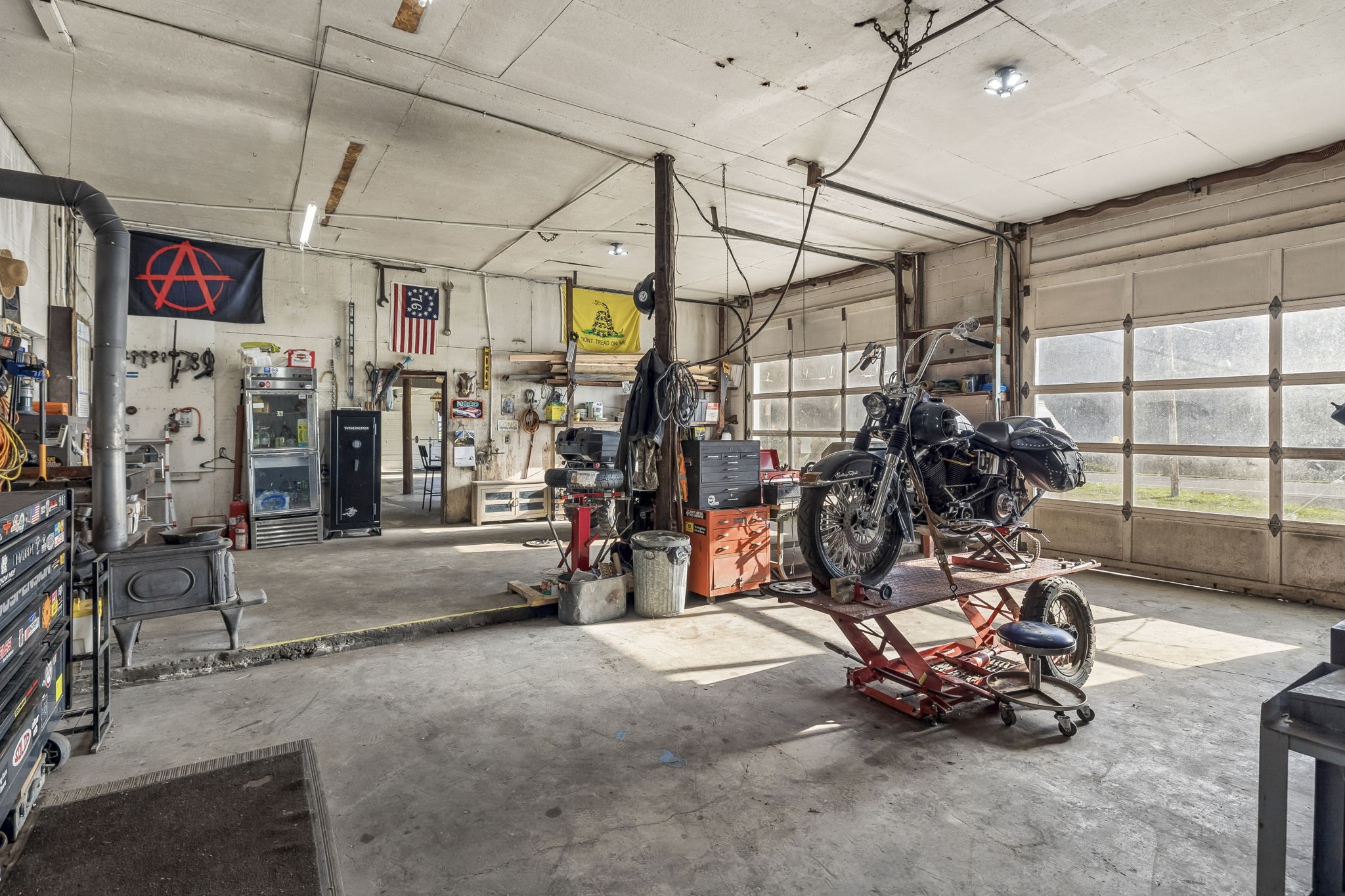 852 Highway 100, W Centerville TN 37033