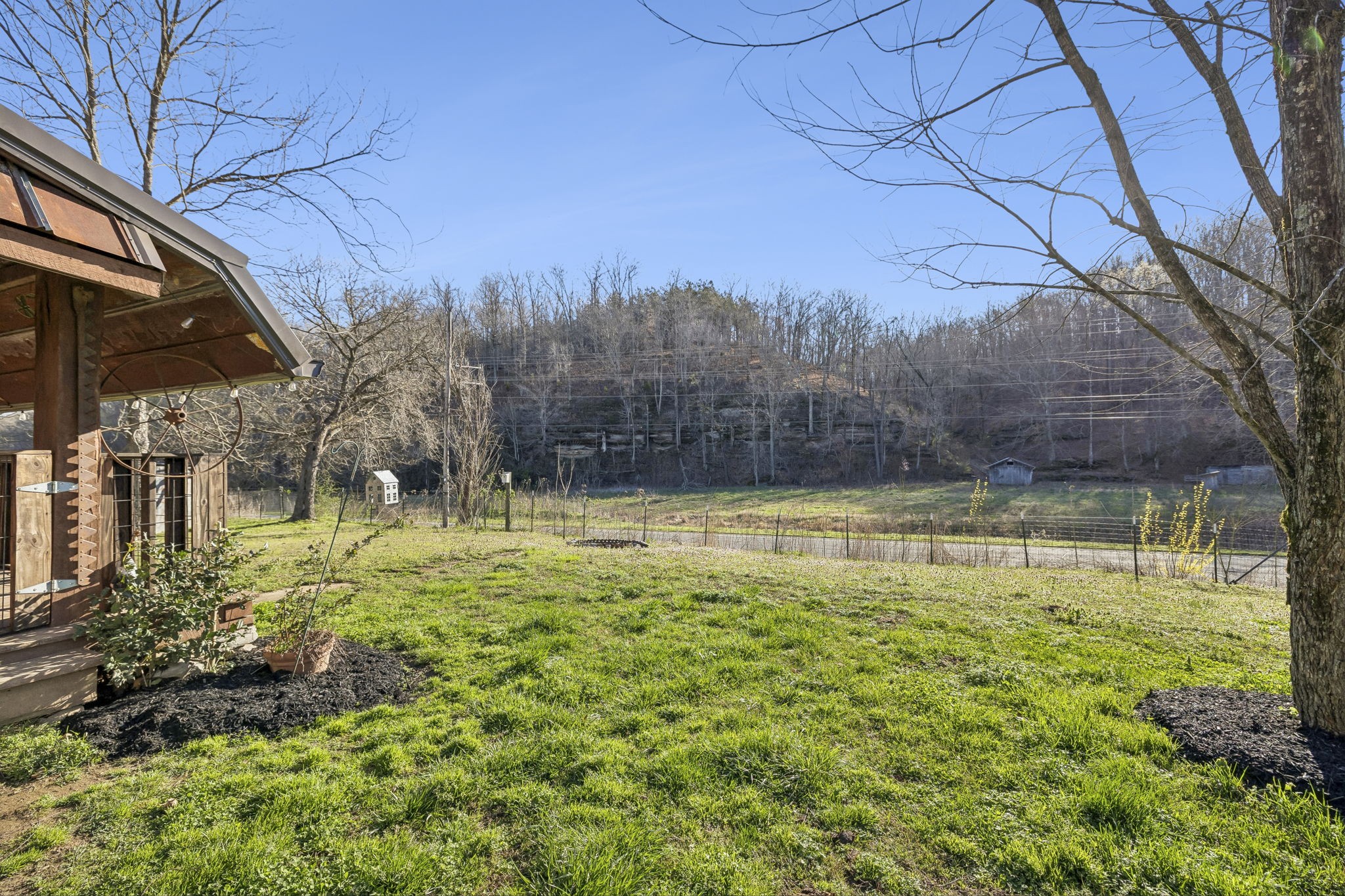852 Highway 100, W Centerville TN 37033