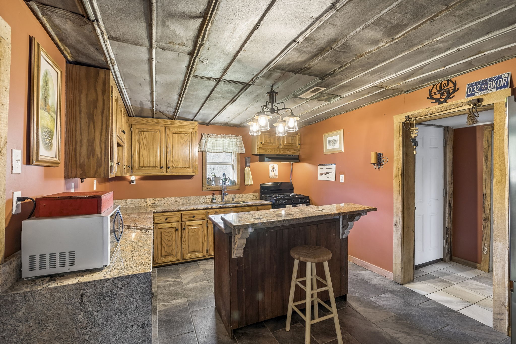 852 Highway 100, W Centerville TN 37033