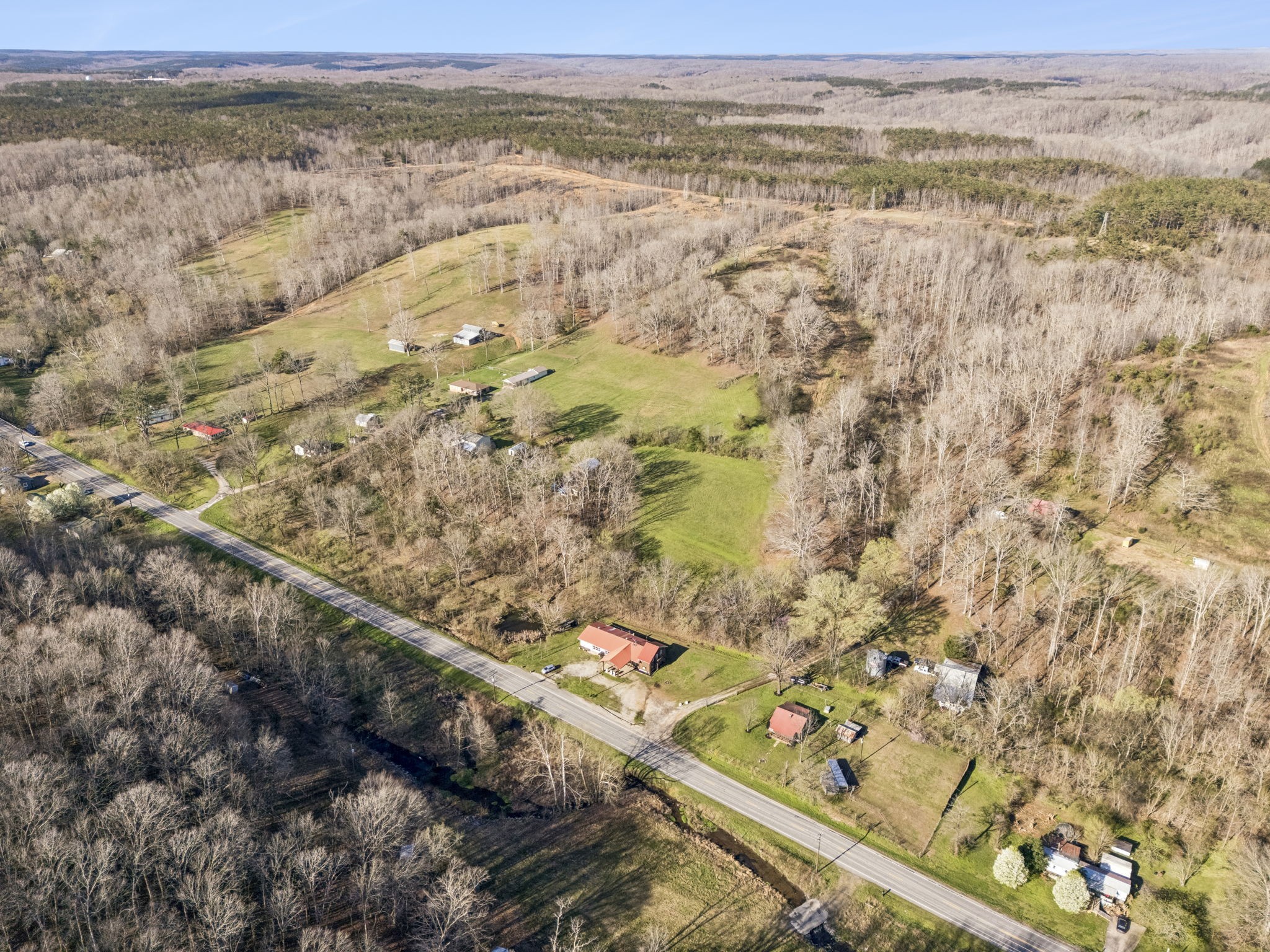 852 Highway 100, W Centerville TN 37033