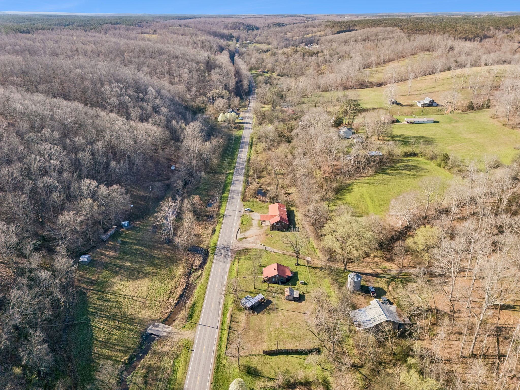 852 Highway 100, W Centerville TN 37033
