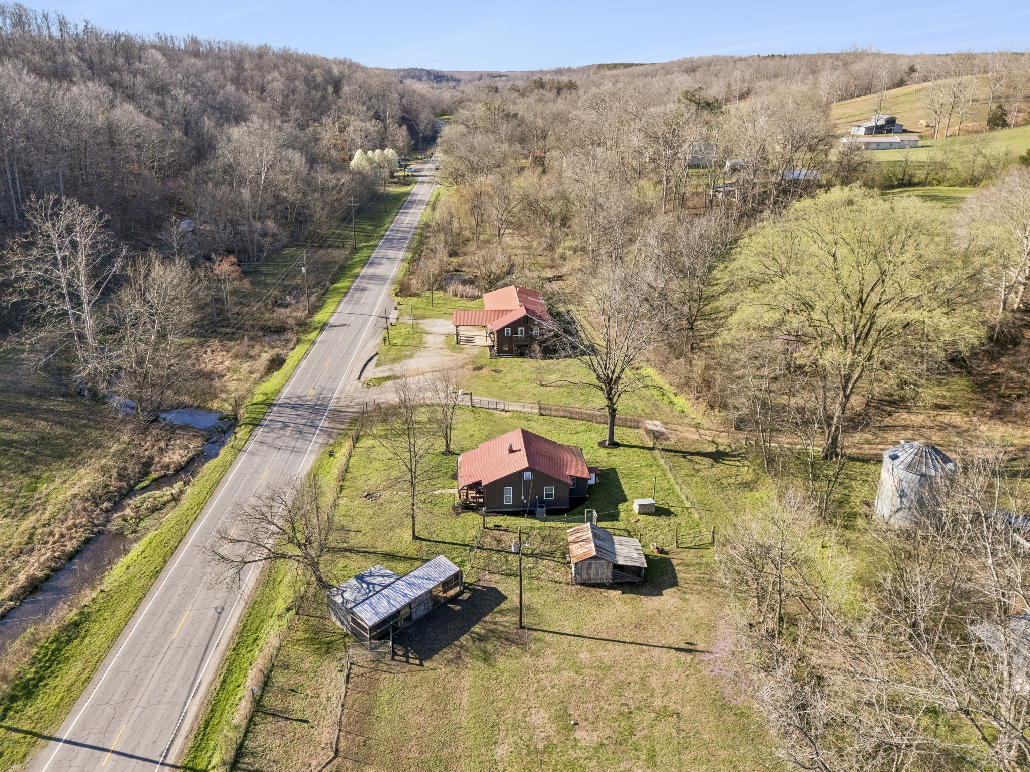 852 Highway 100, W Centerville TN 37033