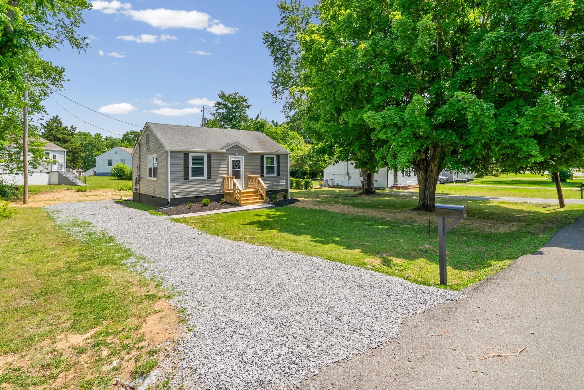 303 Park Lane Clarksville TN 37042