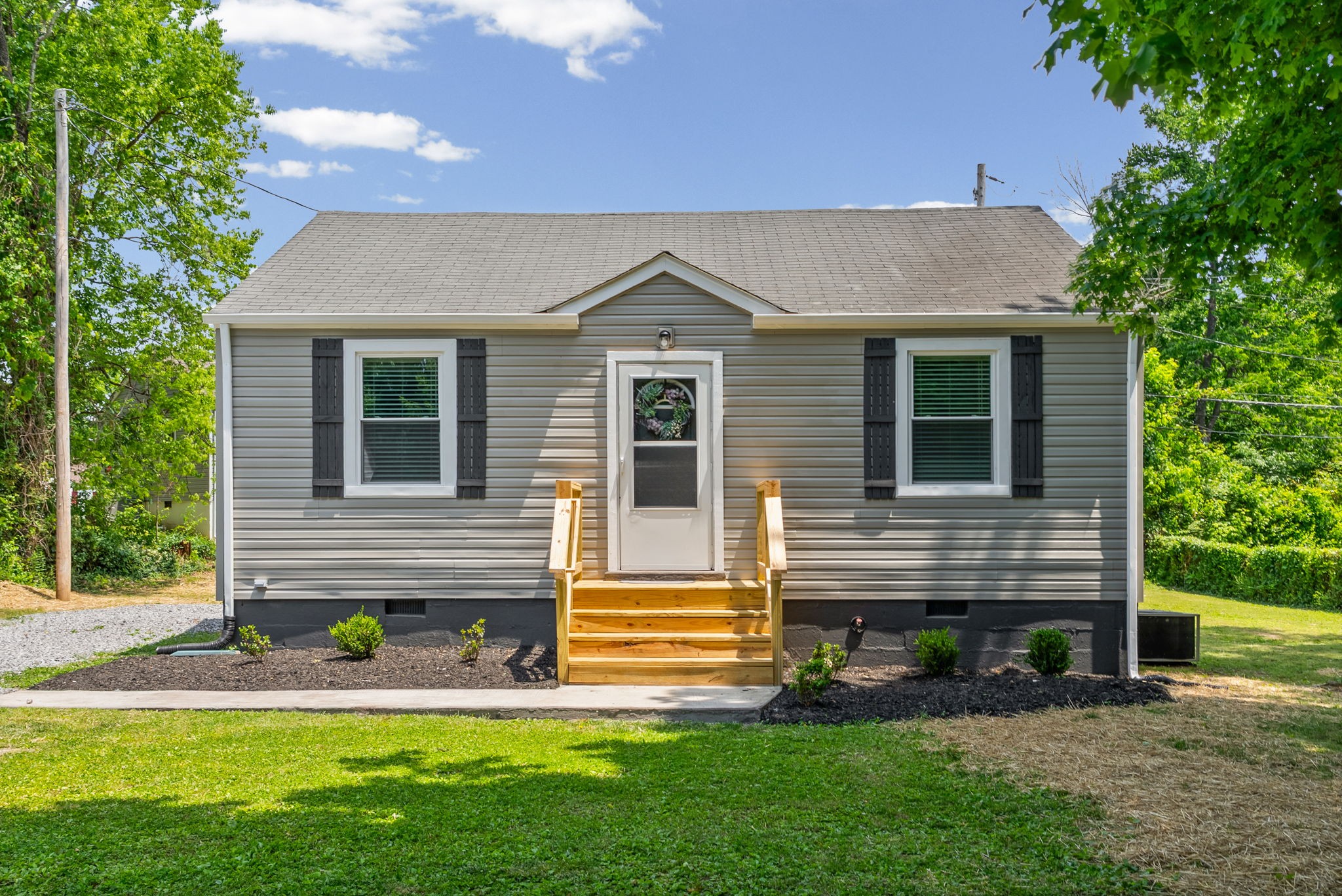 303 Park Lane Clarksville TN 37042