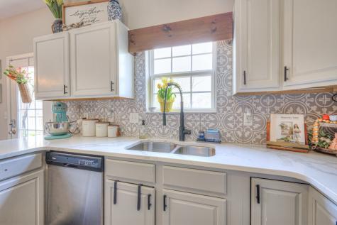 147 Canton Ct, NW Goodlettsville TN 37072