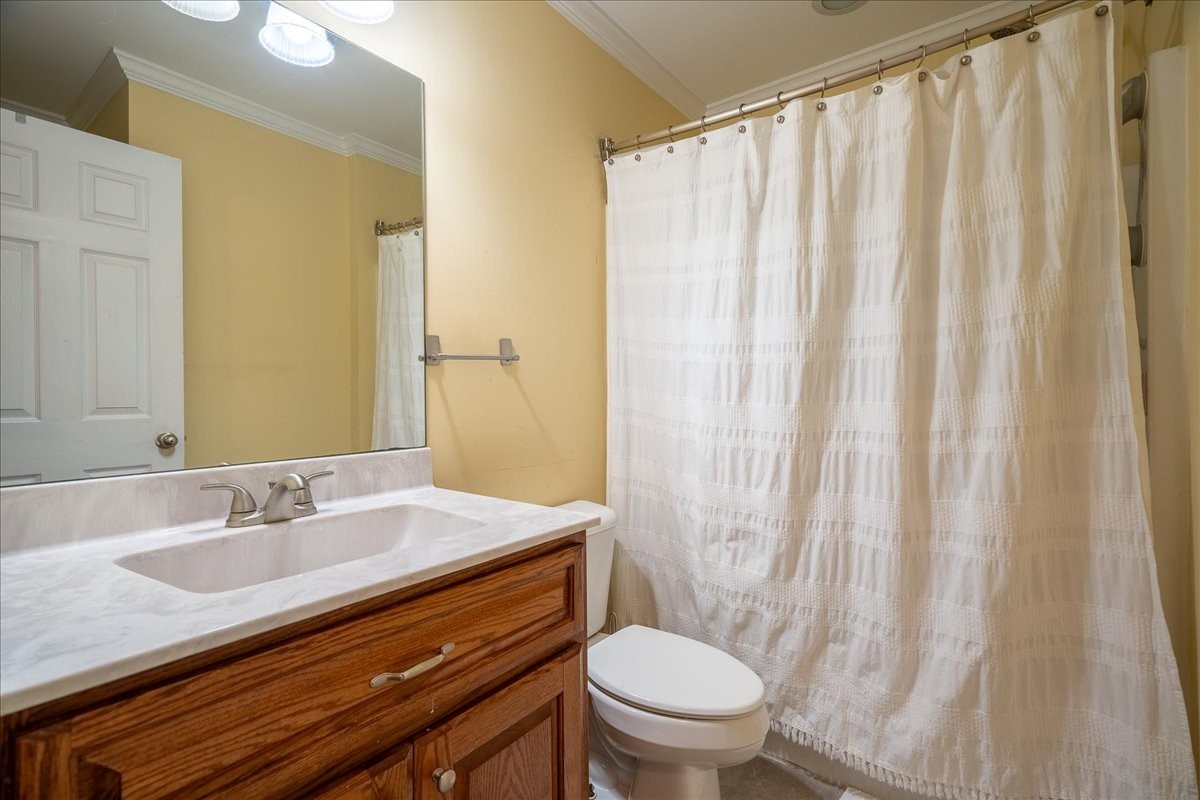 30 Taylor Circle Ethridge TN 38456