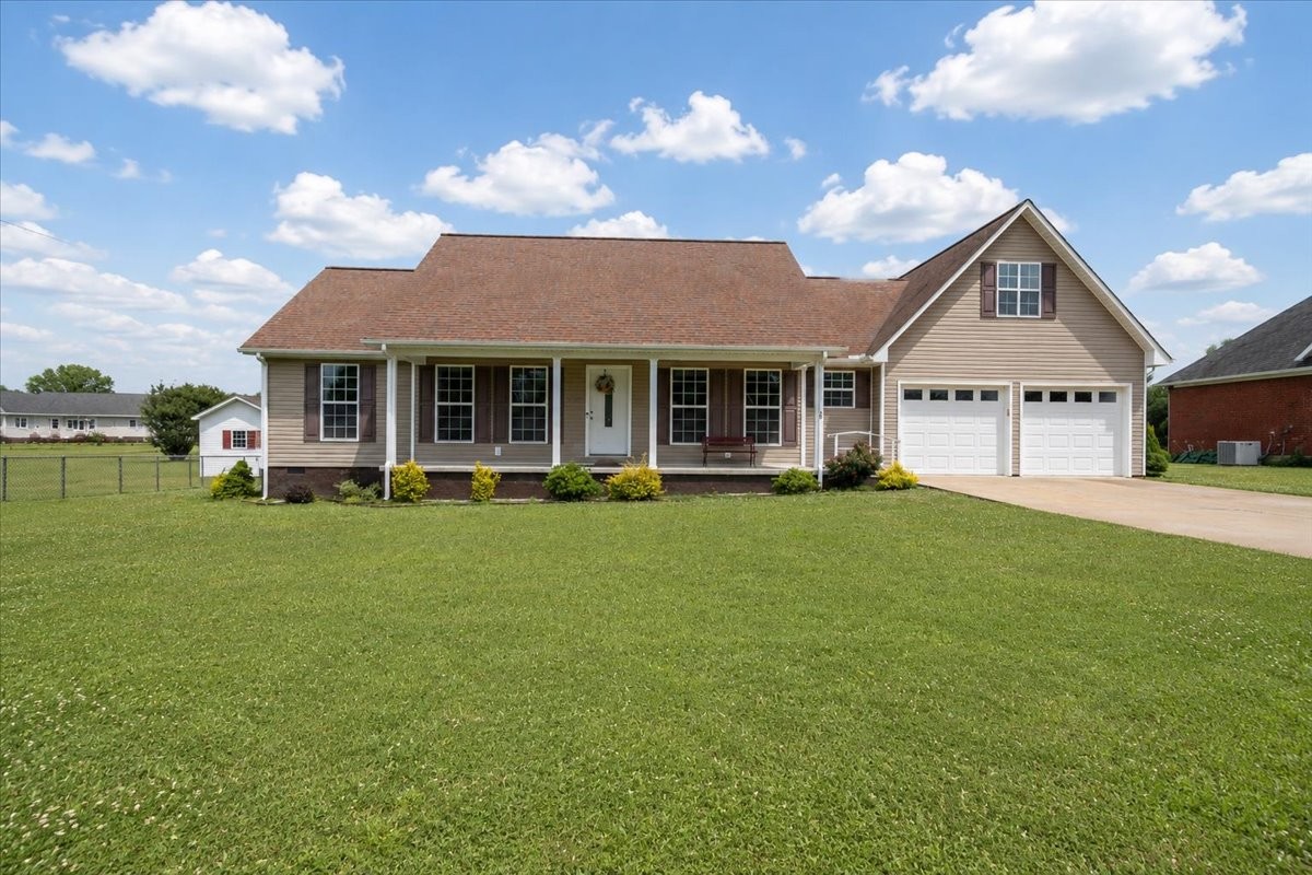 30 Taylor Circle Ethridge TN 38456
