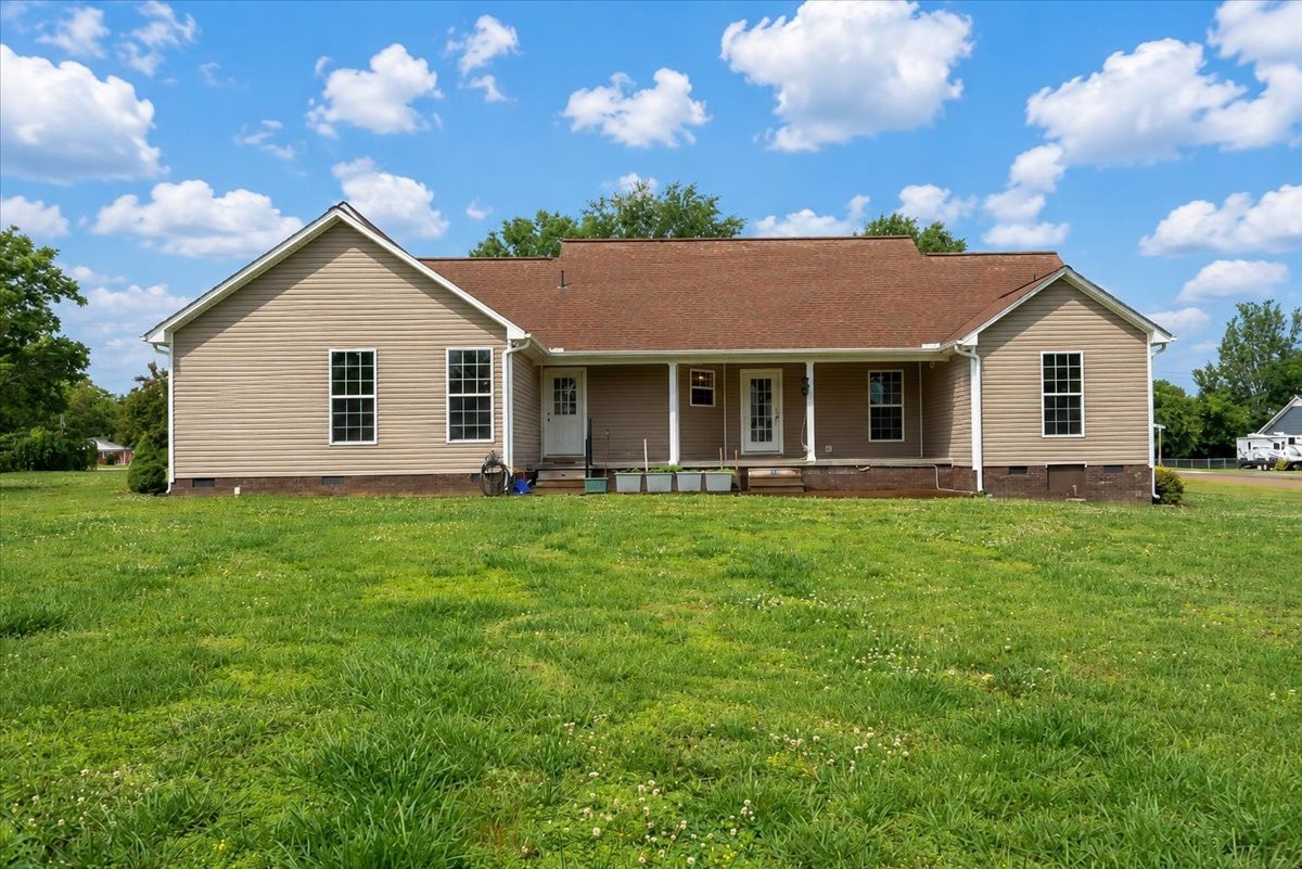 30 Taylor Circle Ethridge TN 38456