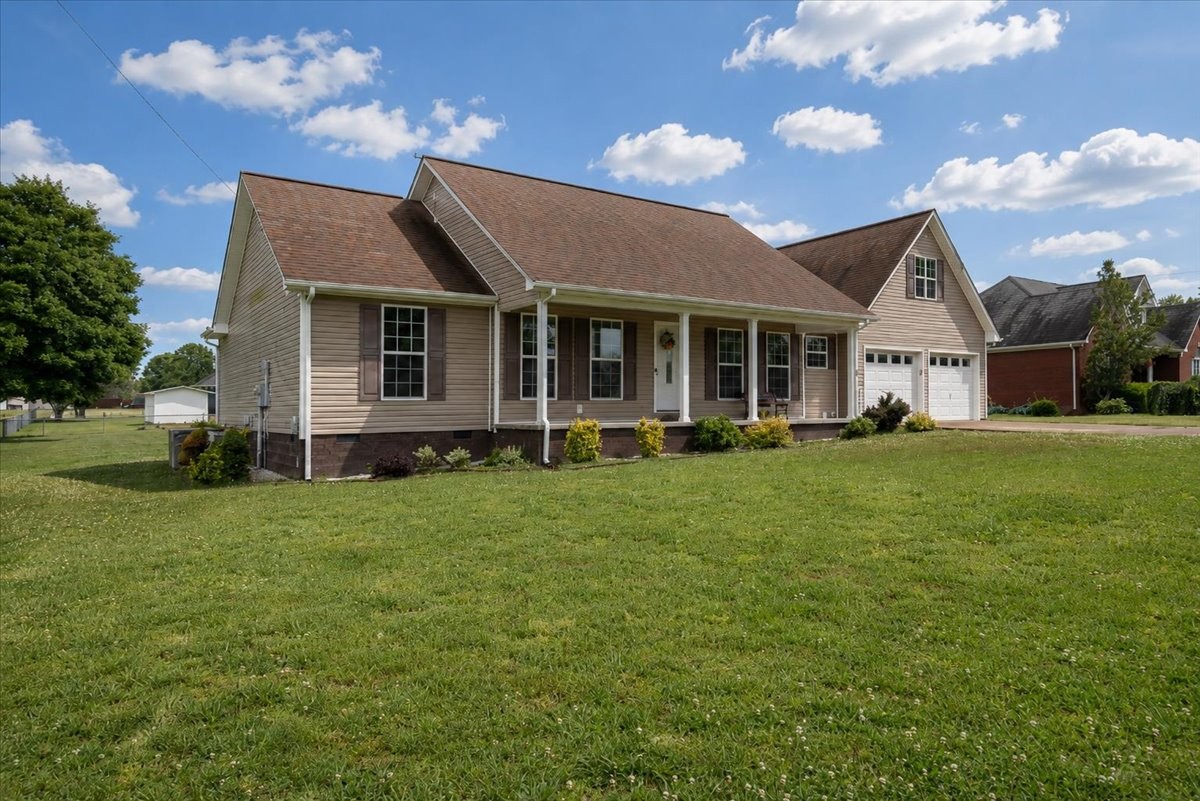 30 Taylor Circle Ethridge TN 38456