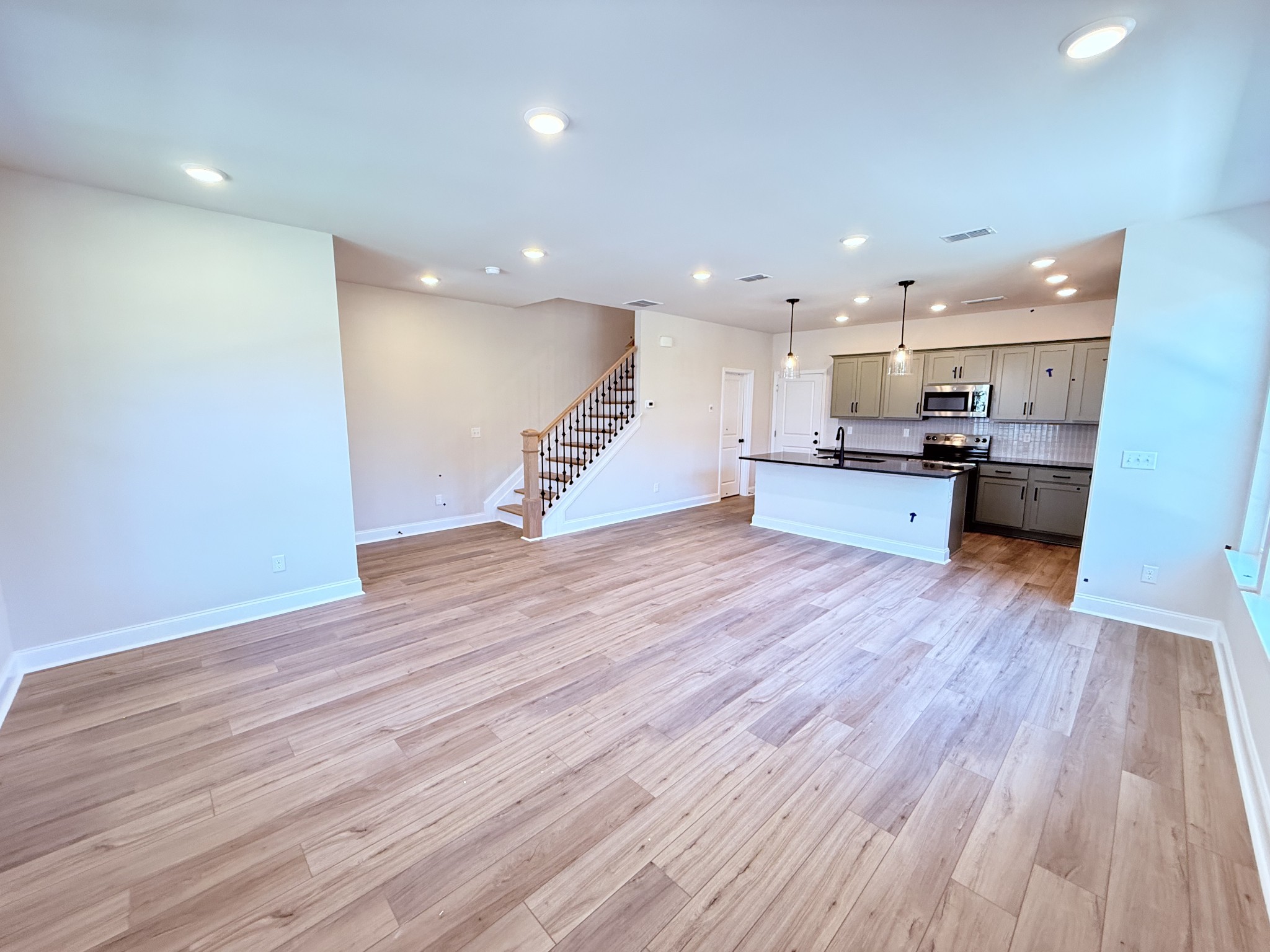 2718 Willowoak Trail Murfreesboro TN 37129
