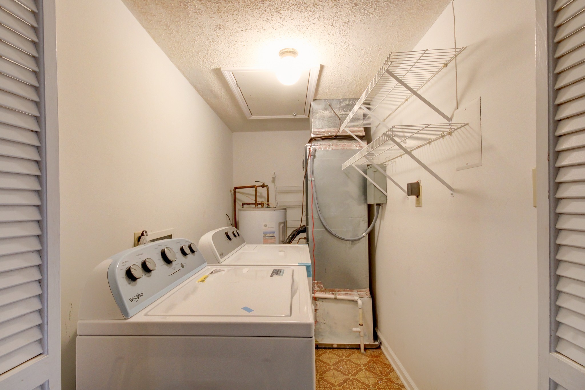 2172 Memorial Drive Clarksville TN 37043