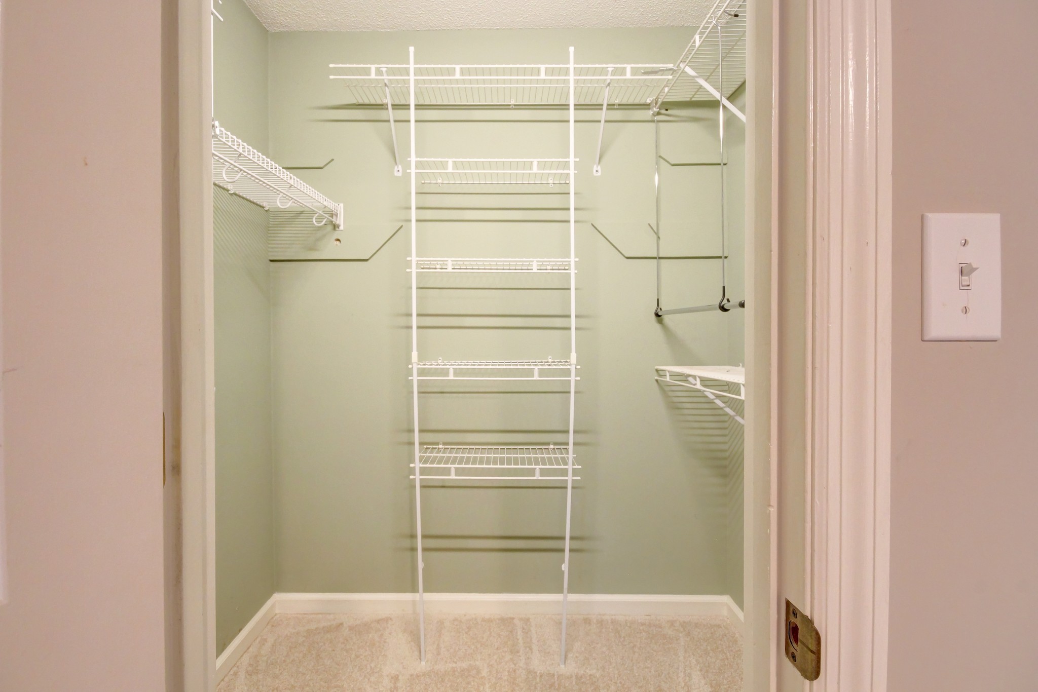 2172 Memorial Drive Clarksville TN 37043