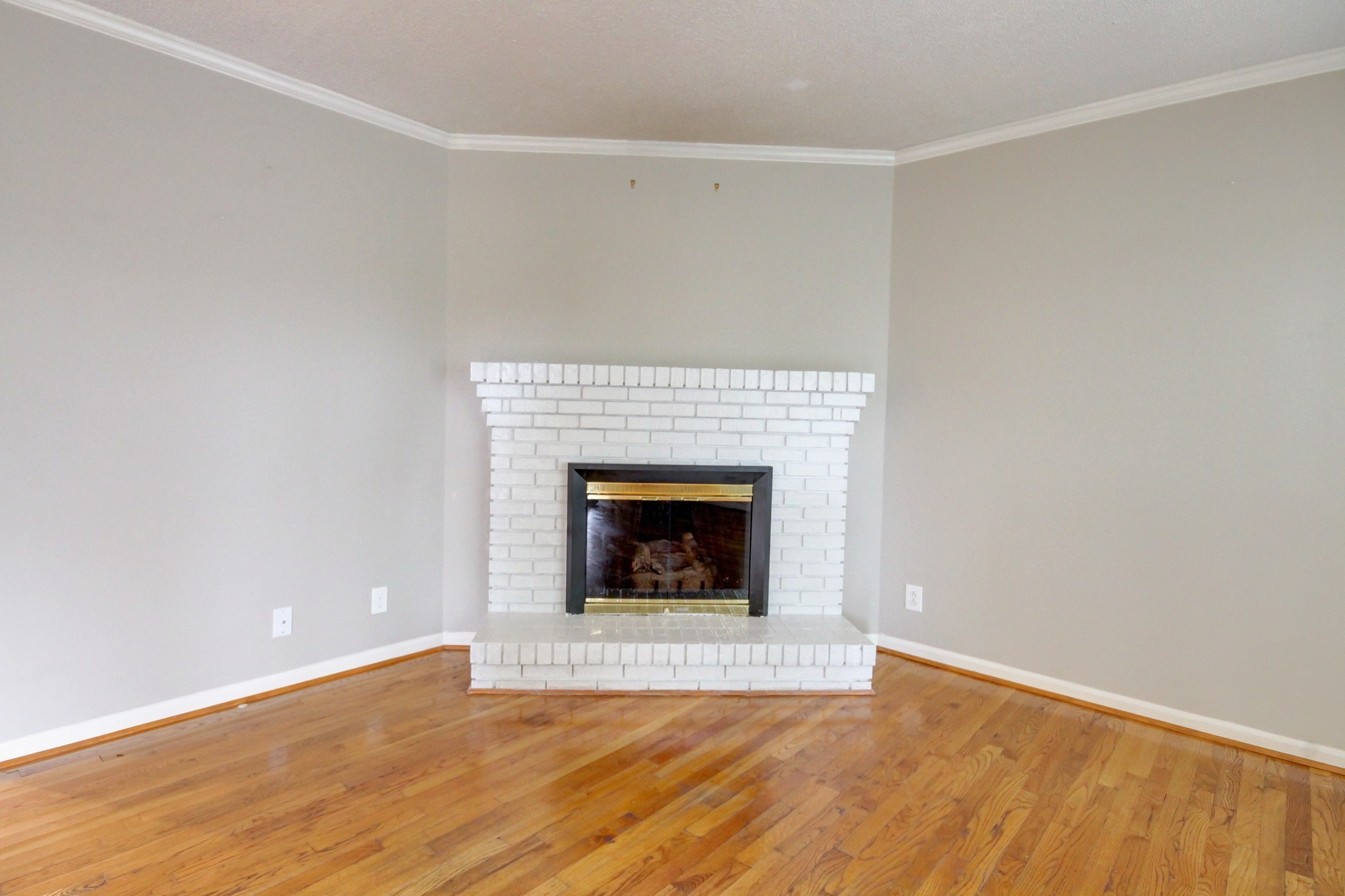 2172 Memorial Drive Clarksville TN 37043