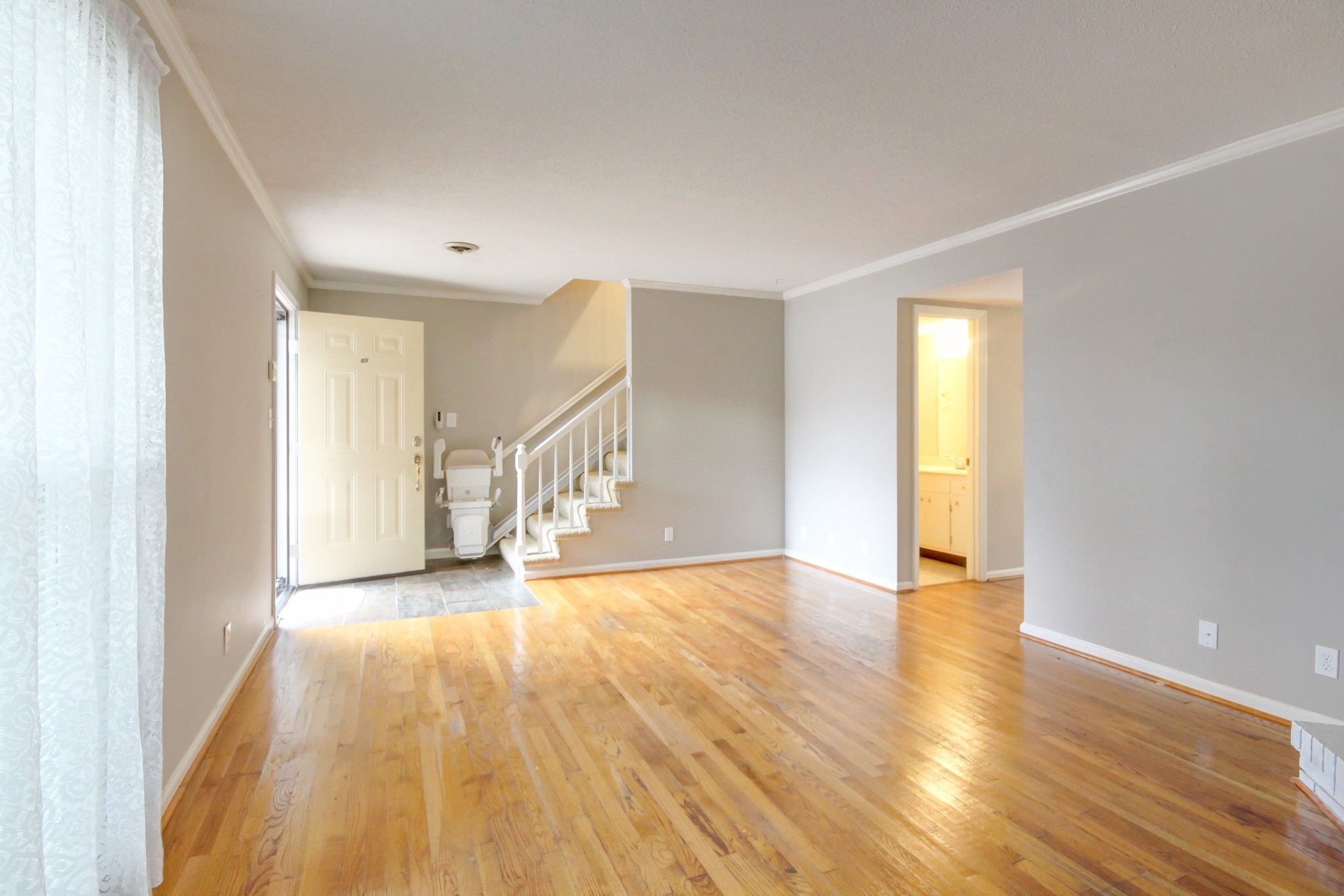 2172 Memorial Drive Clarksville TN 37043