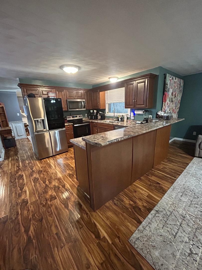 10819 Highway 13 Cumberland City TN 37050