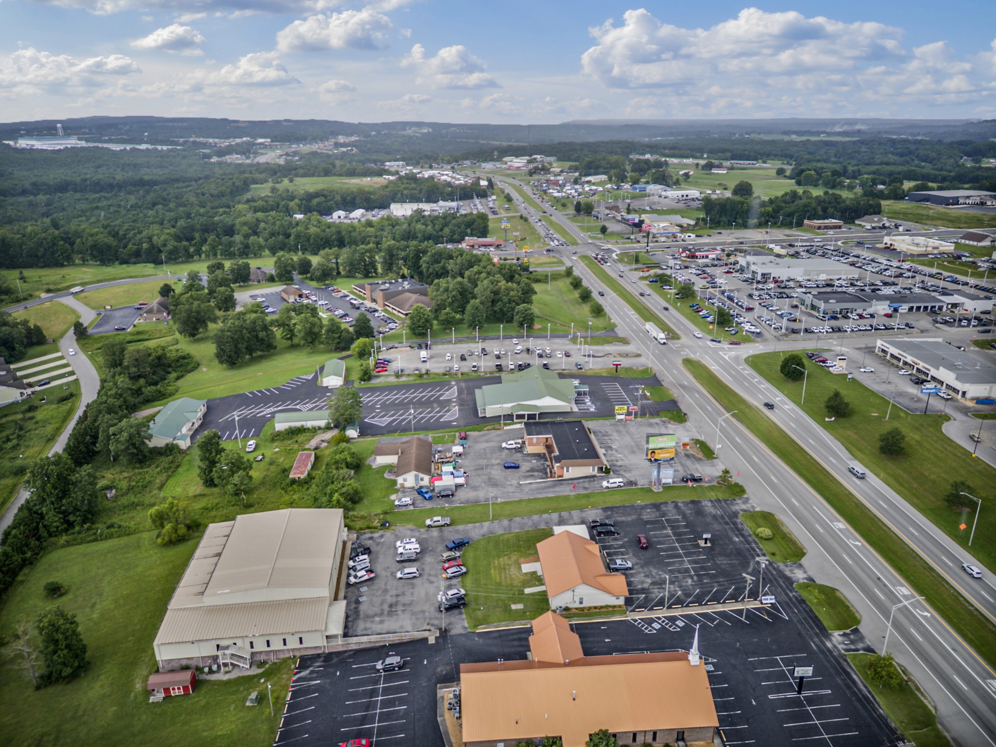 2627 N Main Street Crossville TN 38555