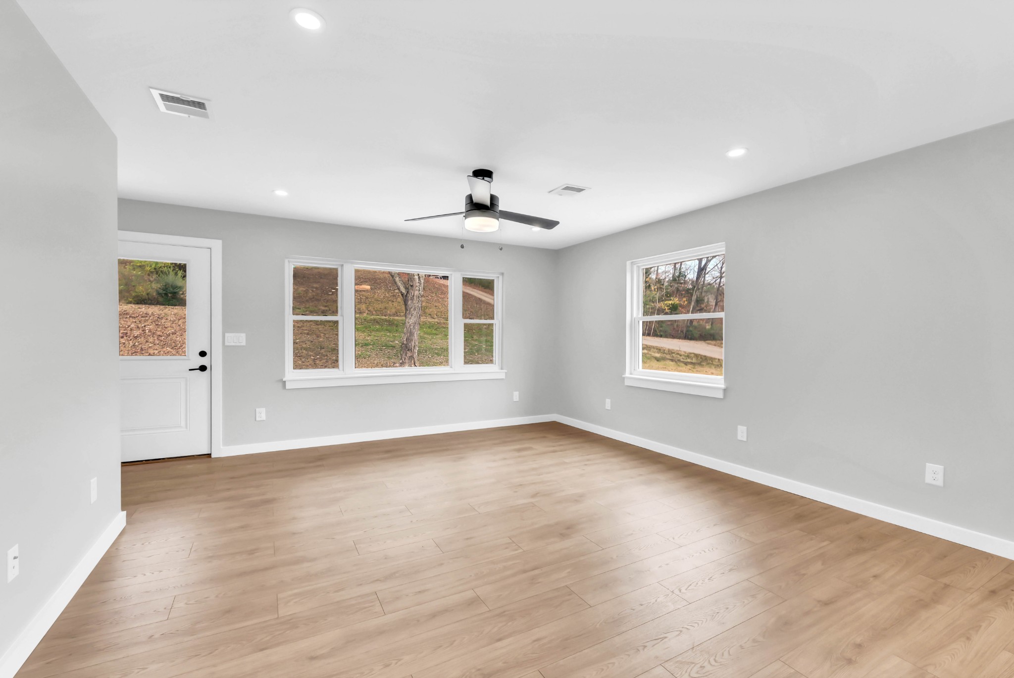 216 Valley View Road Dover TN 37058