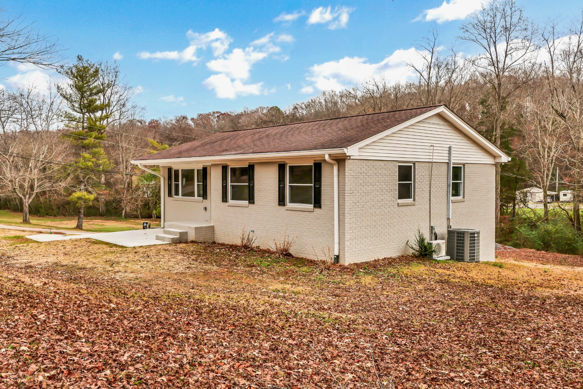 216 Valley View Road Dover TN 37058