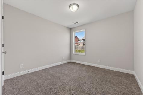 827 Crestone Lane Clarksville TN 37042