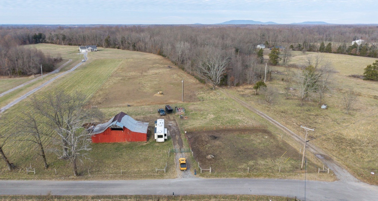 28 Cove Hill Road Woodbury TN 37190