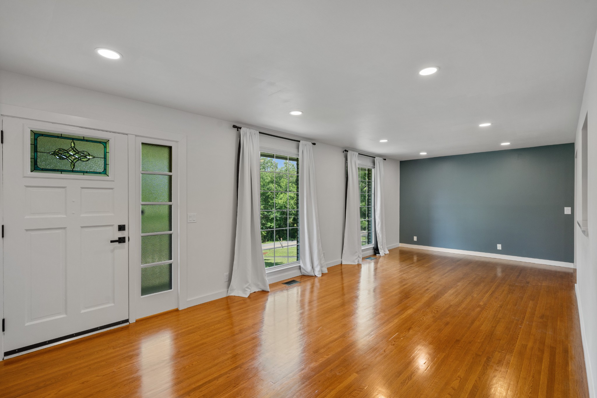 742 Currey Road Nashville TN 37217