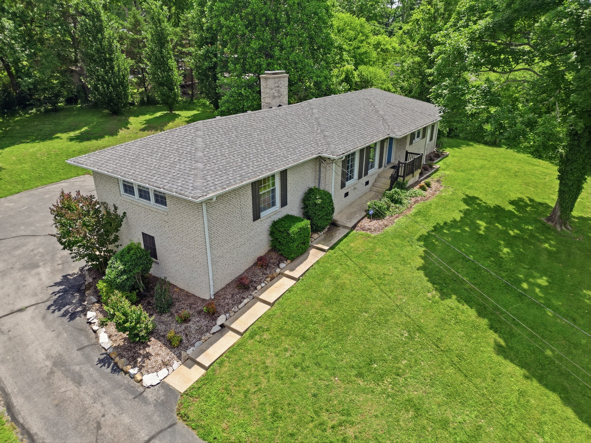 742 Currey Road Nashville TN 37217