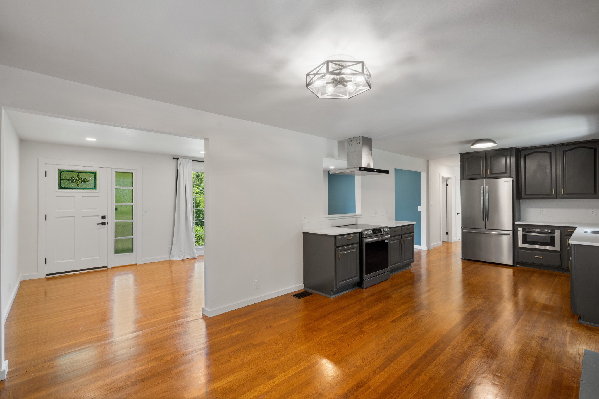742 Currey Road Nashville TN 37217