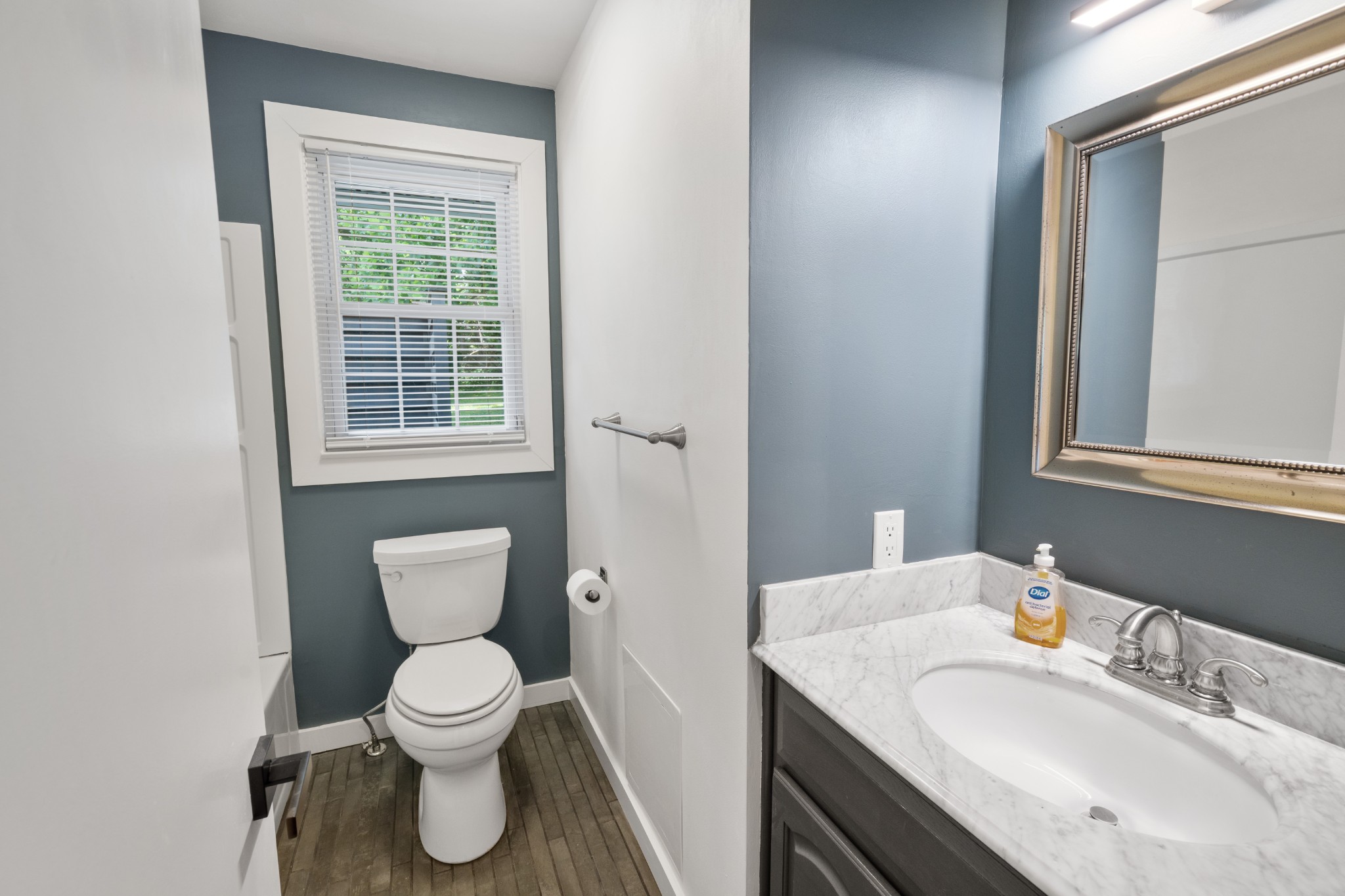 742 Currey Road Nashville TN 37217