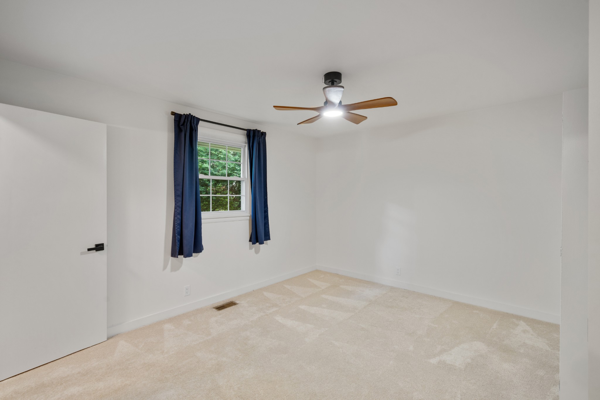 742 Currey Road Nashville TN 37217