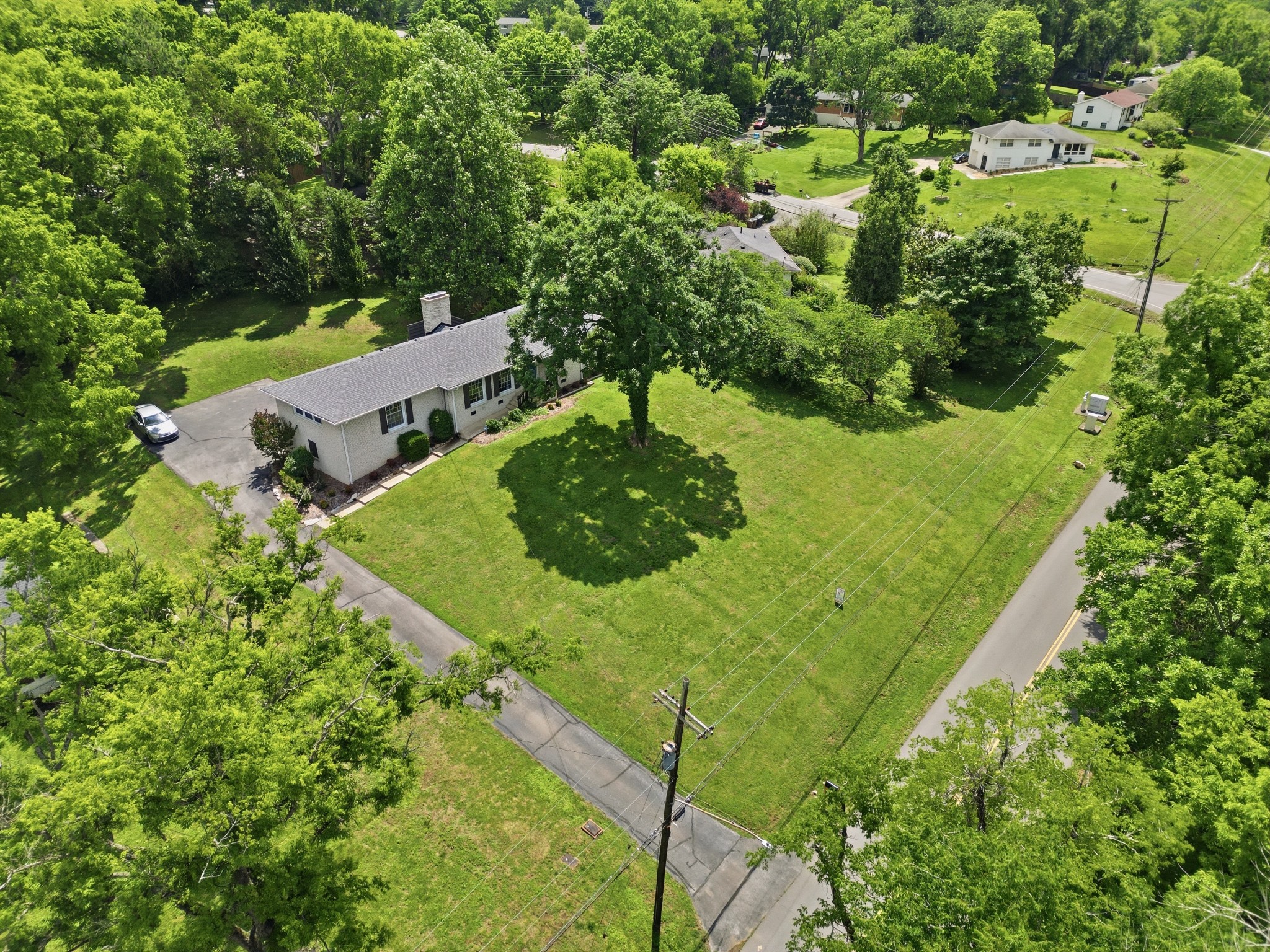742 Currey Road Nashville TN 37217