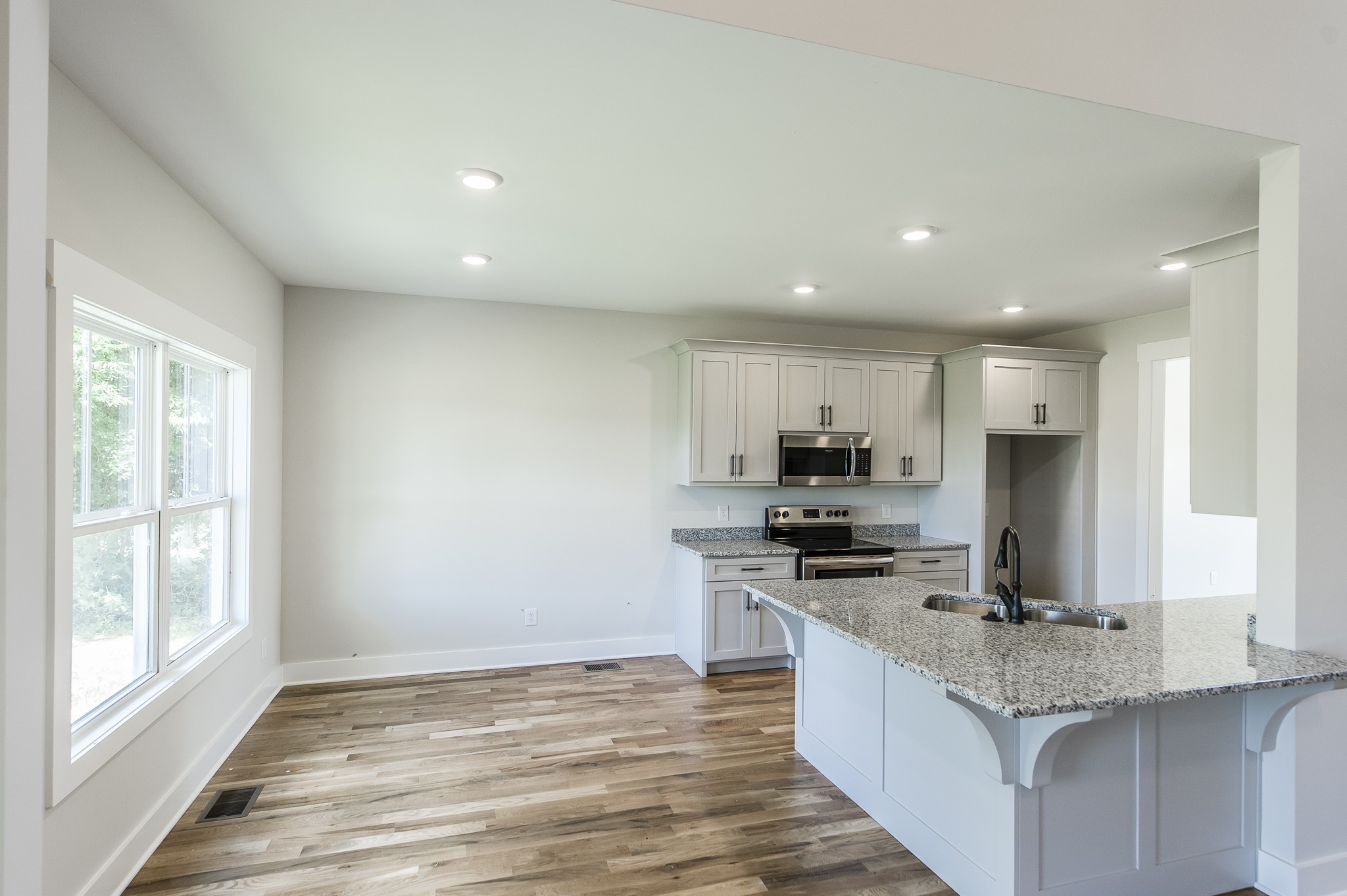 545 Clearview Road Cottontown TN 37048