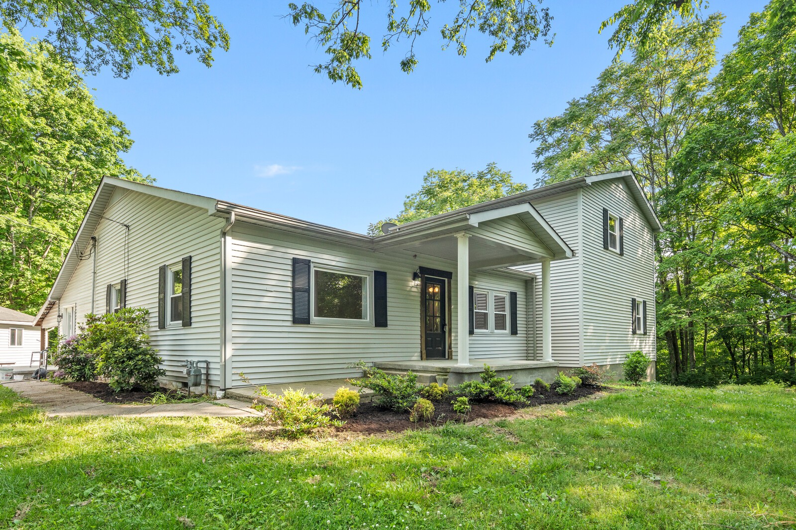 112 E End Road Goodlettsville TN 37072