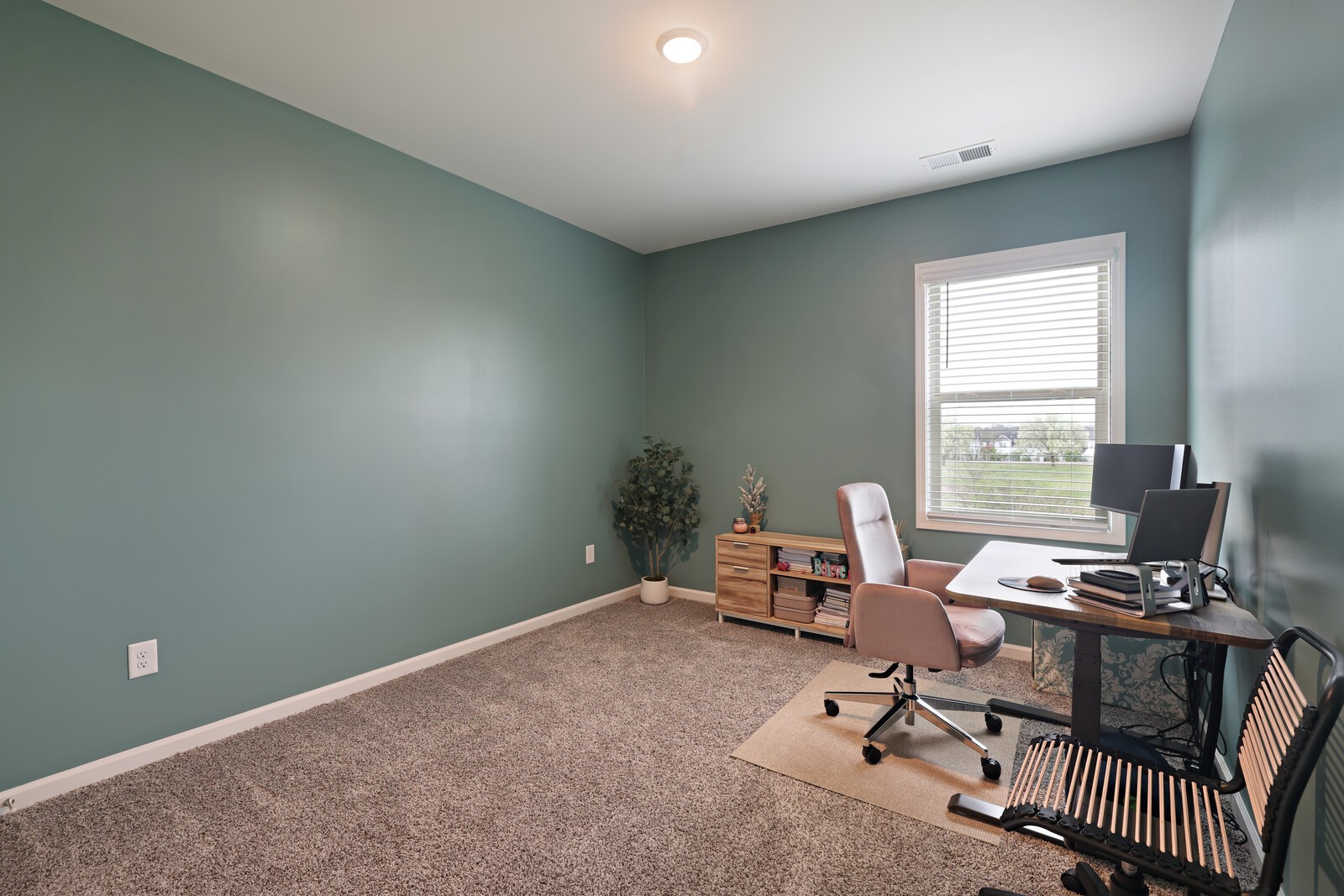 315 Carver Connection Lebanon TN 37087