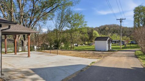 104 Division Street Normandy TN 37360