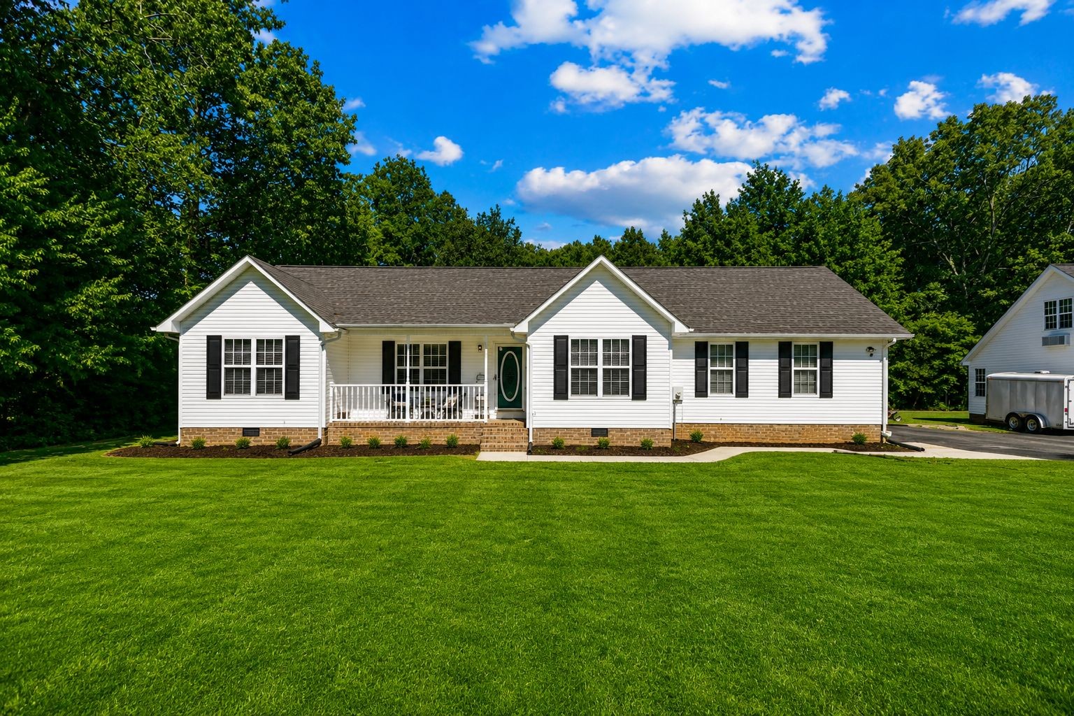 51 Larkspur Court Tullahoma TN 37388