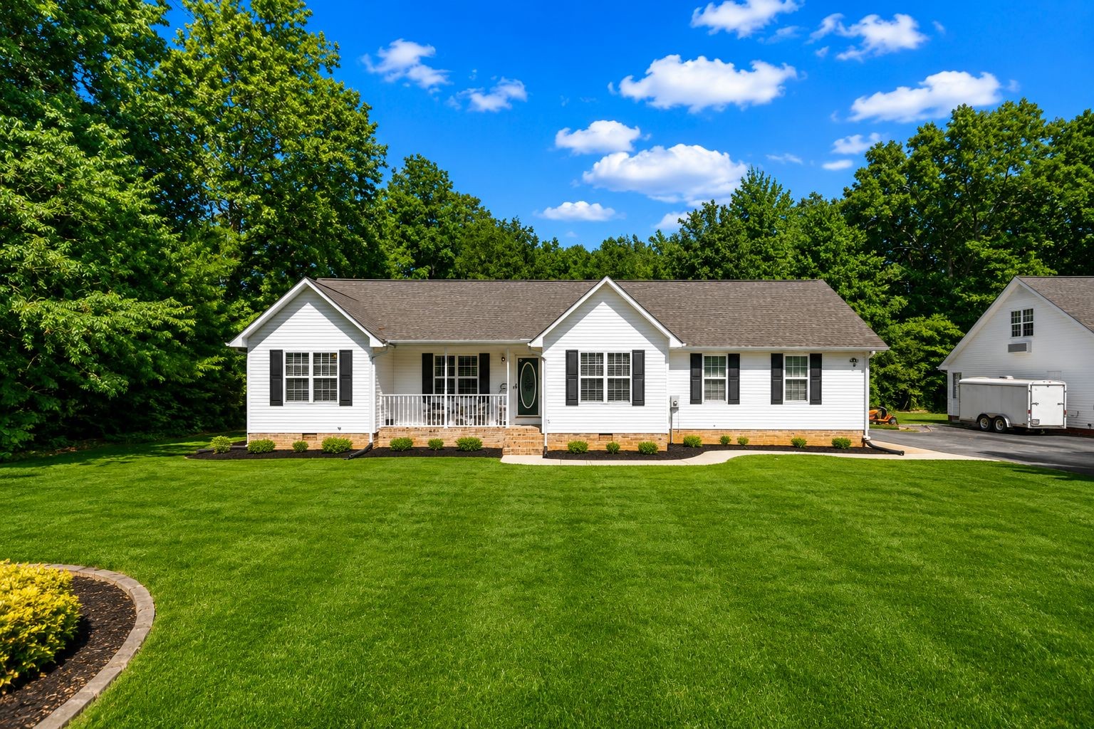 51 Larkspur Court Tullahoma TN 37388