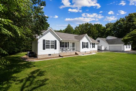 51 Larkspur Court Tullahoma TN 37388