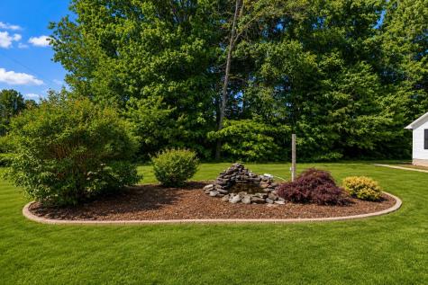51 Larkspur Court Tullahoma TN 37388