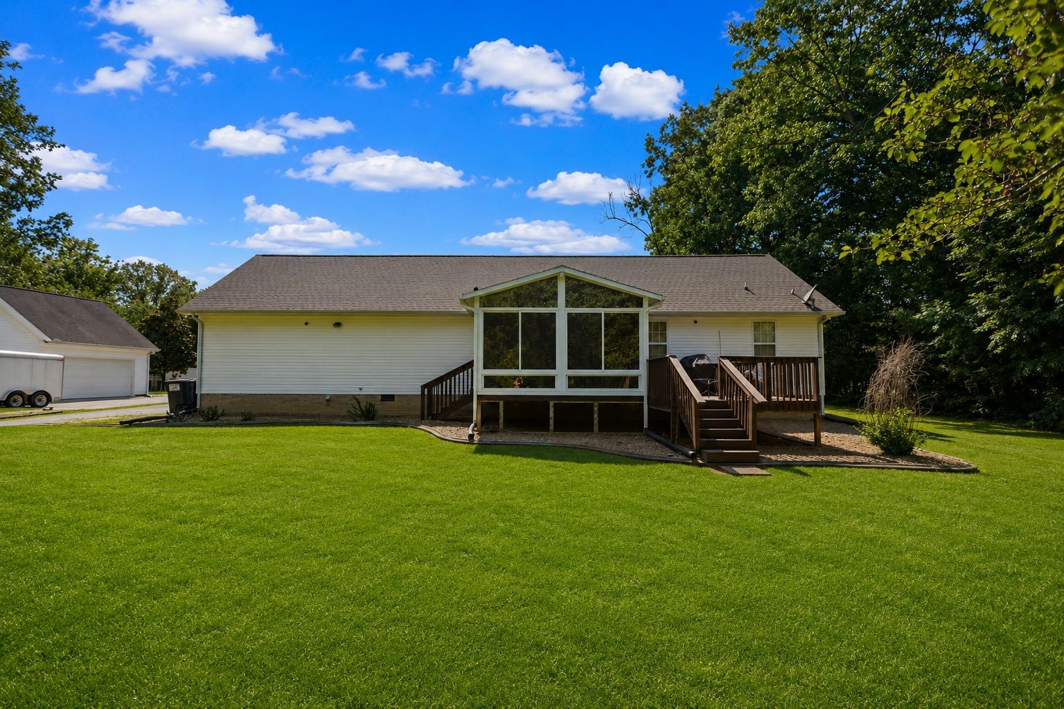 51 Larkspur Court Tullahoma TN 37388