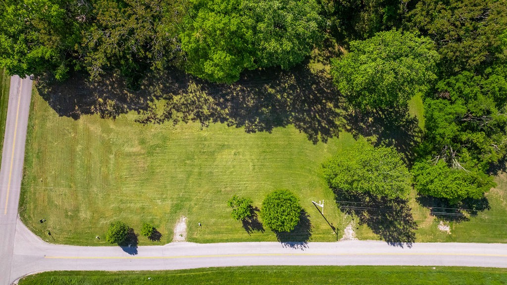101 Riggs Road Portland TN 37148