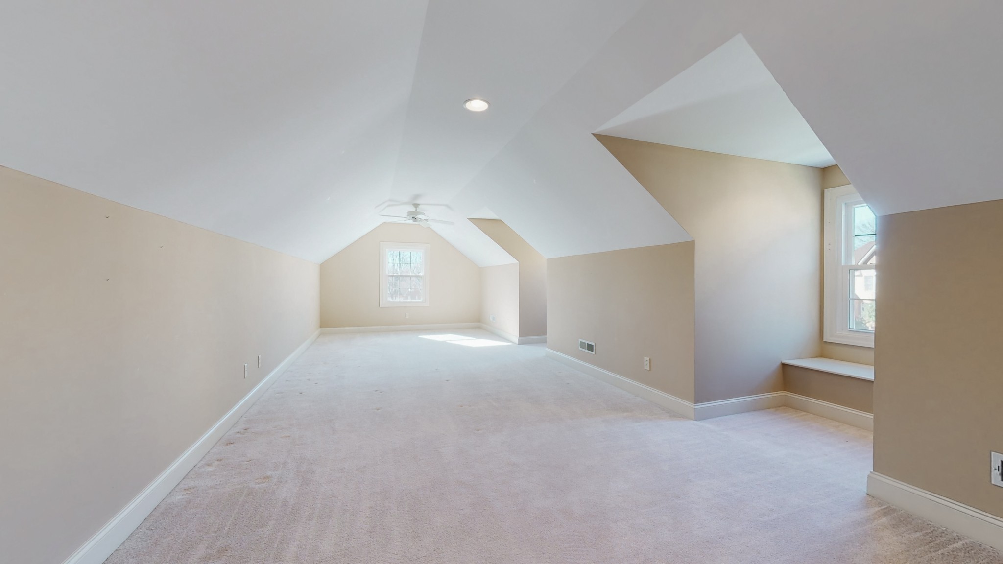309 New Kent Court Tullahoma TN 37388
